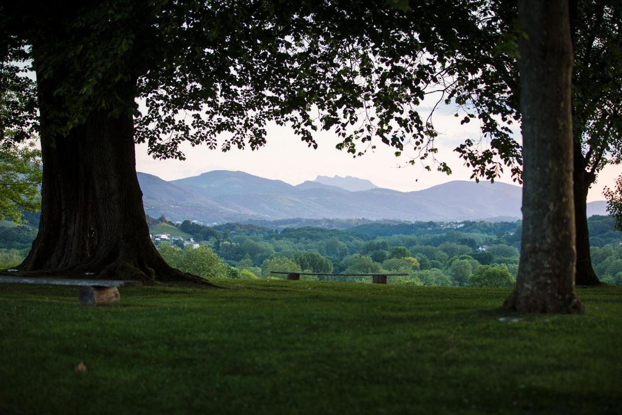 L'Auberge Basque-Relais & Chateaux Saint-Pée-sur-Nivelle Eksteriør billede